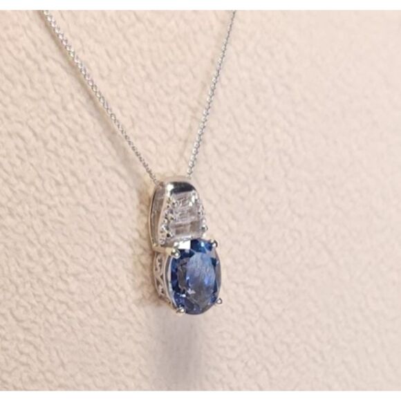 Blue Mystic Topaz Pendant Necklace 20" Chain - Picture 3 of 10